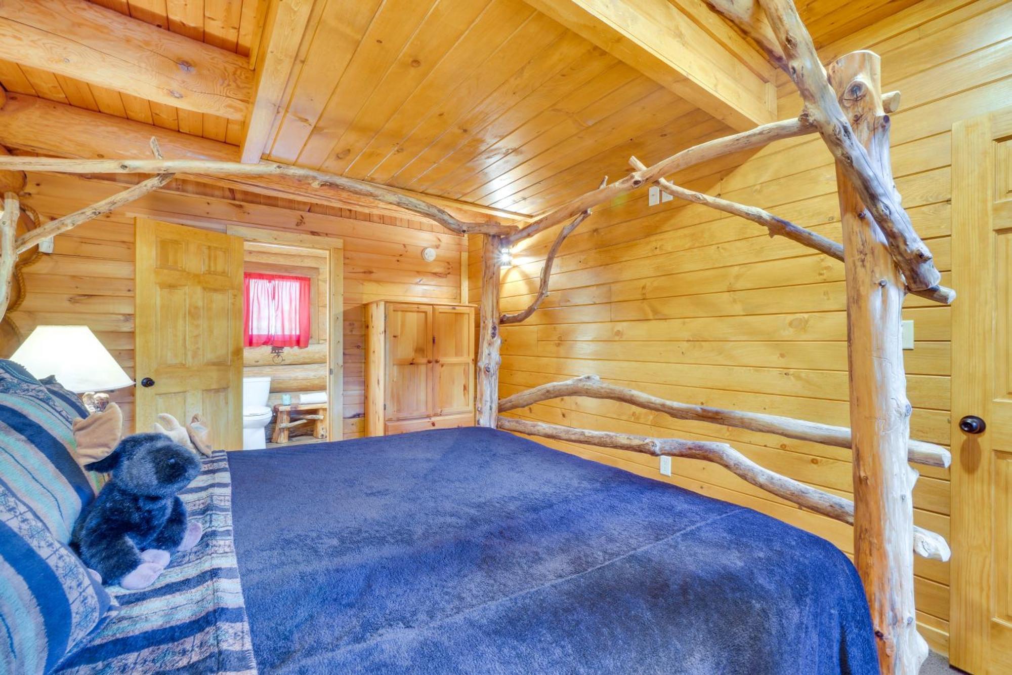 Gatlinburg Vacation Rental With Hot Tub And Game Room! エクステリア 写真